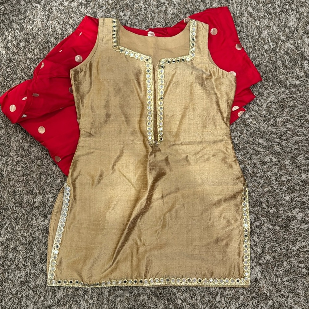 Indian outfit